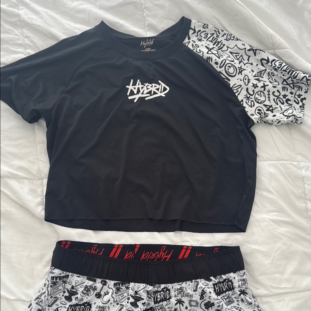 Hybrid Black and White Graphic Crop Top and Shorts Set